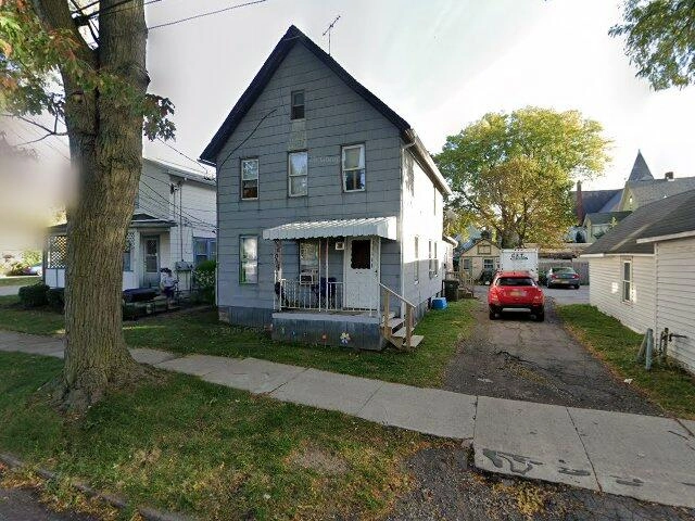 House image located at North Tonawanda, NY 14120