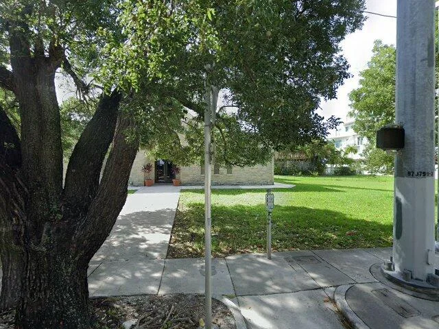 House image located at Miami, FL 33129