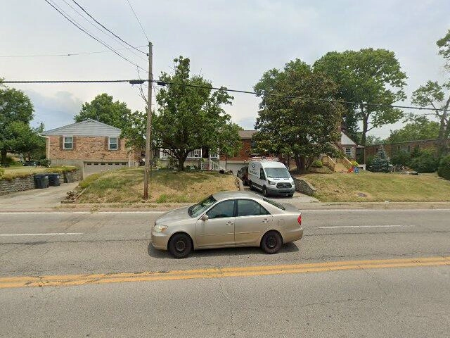 House image located at Cincinnati, OH 45211