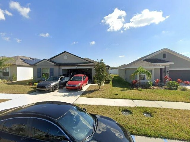 House image located at Wimauma, FL 33598
