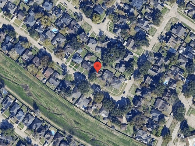 House image located at Rosharon, TX 77583