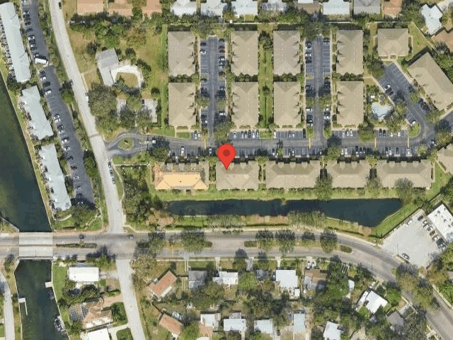 House image located at Saint Petersburg, FL 33705