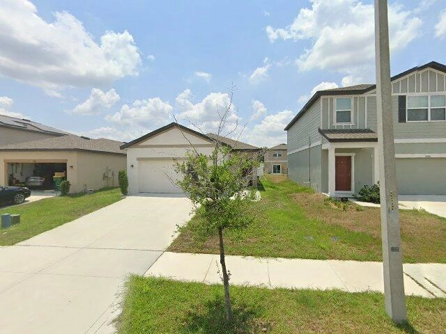 House image located at Zephyrhills, FL 33541