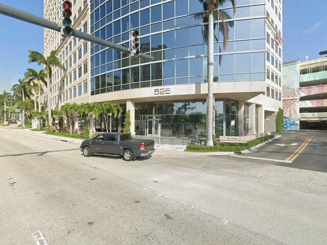 House image located at West Palm Beach, FL 33401
