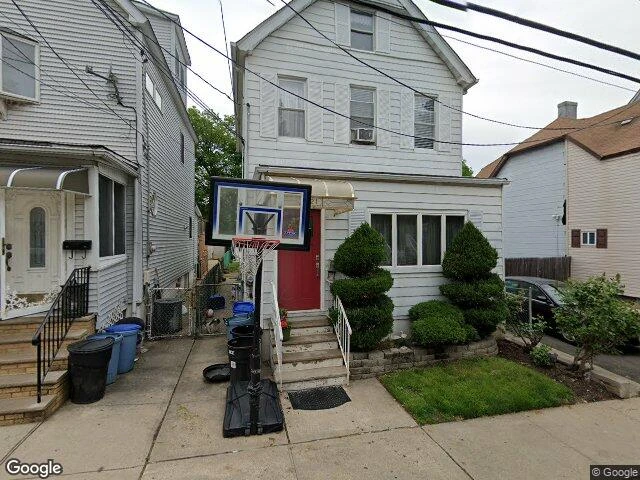 House image located at Staten Island, NY 10305