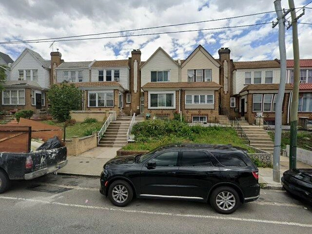 House image located at Philadelphia, PA 19153