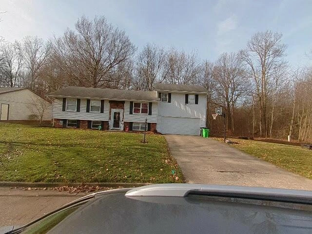 House image located at Alliance, OH 44601