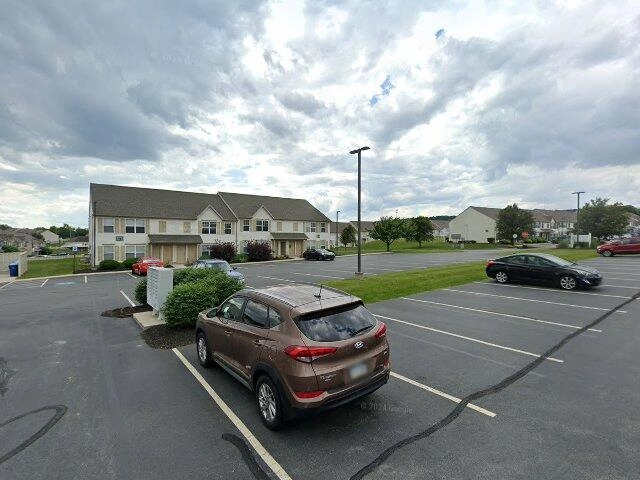 House image located at York, PA 17406