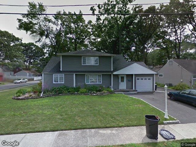 House image located at New Milford, NJ 07646