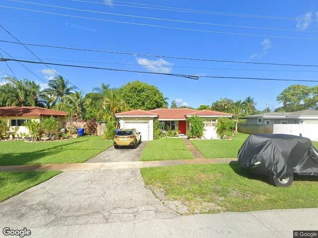 House image located at Hollywood, FL 33021