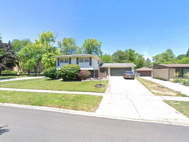 House image located at Glenwood, IL 60425