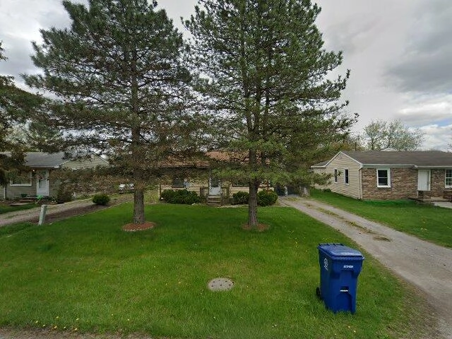 House image located at Saginaw, MI 48601
