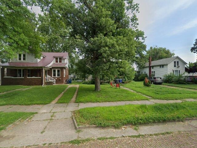 House image located at Clinton, IA 52732