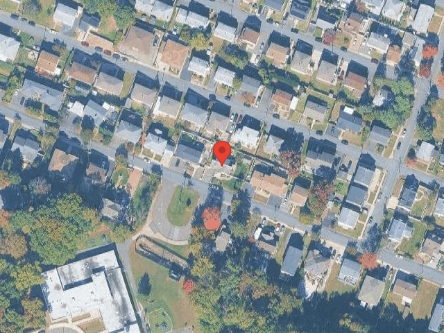 House image located at Methuen, MA 01844