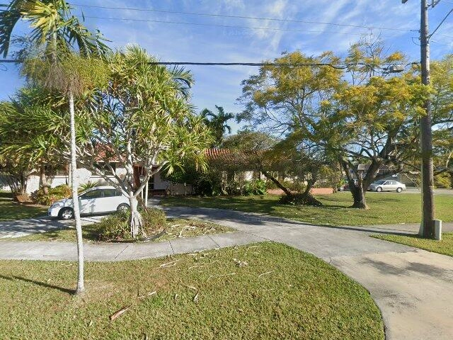 House image located at Miami, FL 33165