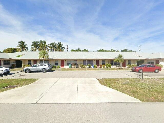 House image located at Cape Coral, FL 33904