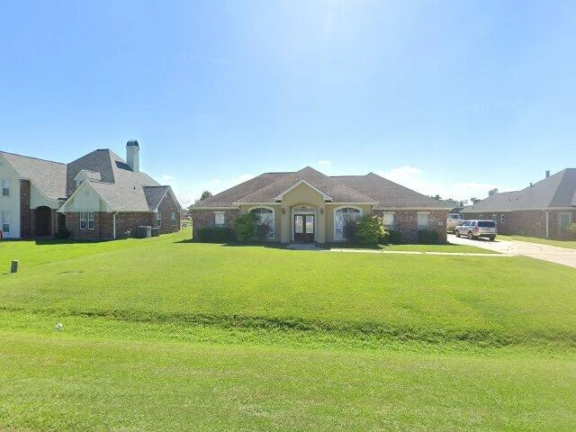 House image located at Crestview, FL 32536