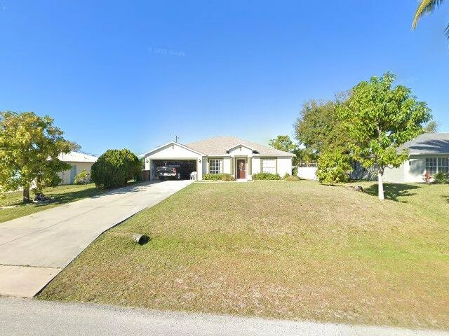 House image located at Cape Coral, FL 33914