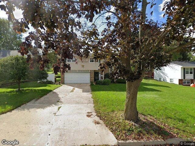 House image located at Freeport, IL 61032