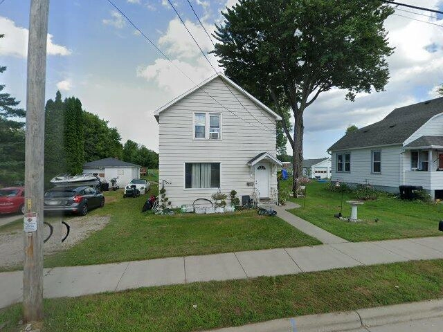 House image located at Oconto, WI 54153