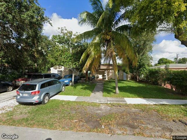 House image located at Miami, FL 33162