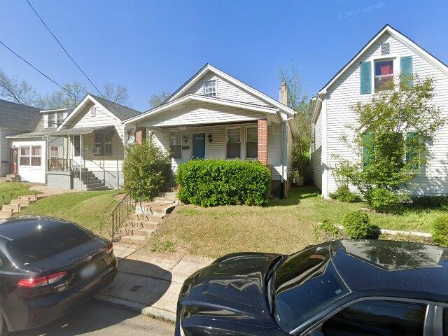 House image located at Saint Louis, MO 63116