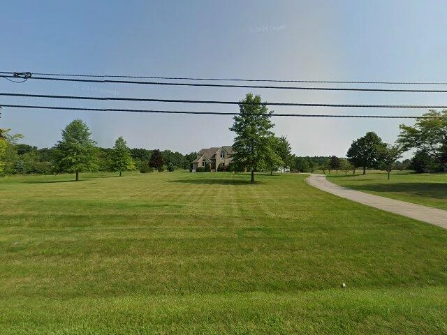 House image located at South Rockwood, MI 48179