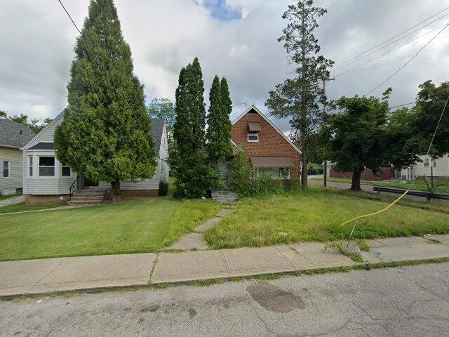 House image located at Cleveland, OH 44105