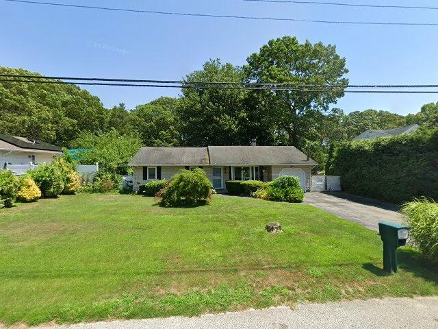 House image located at Mastic Beach, NY 11951