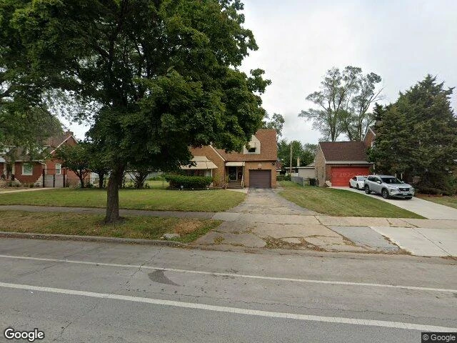 House image located at Chicago, IL 60628