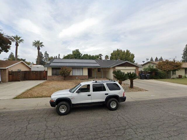 House image located at Visalia, CA 93291