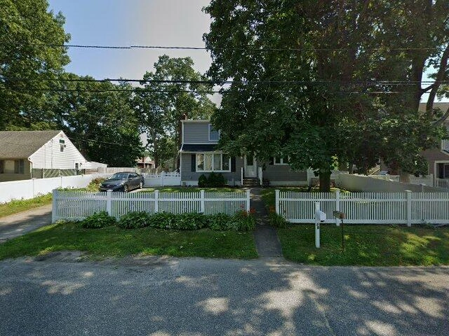 House image located at Shirley, NY 11967