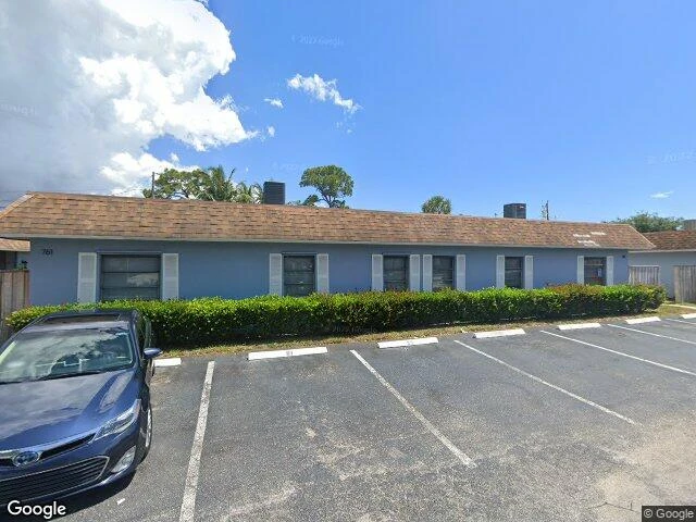 House image located at West Palm Beach, FL 33403