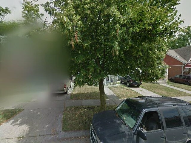 House image located at Detroit, MI 48227