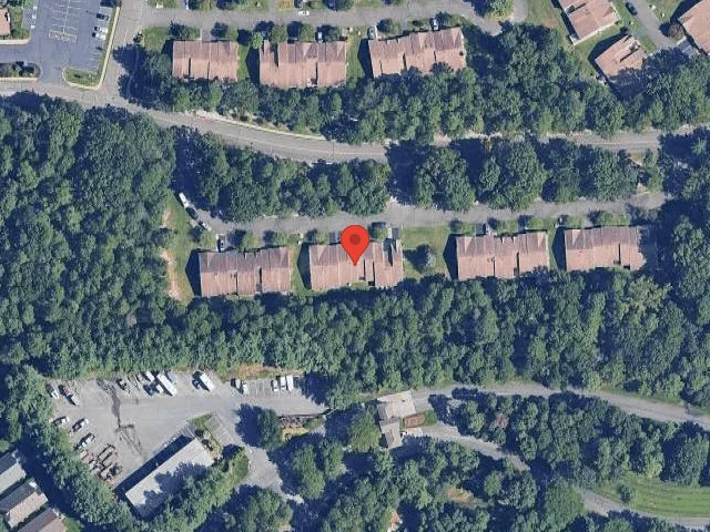 House image located at Lakewood, NJ 08701