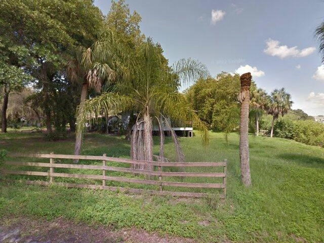 House image located at Gibsonton, FL 33534