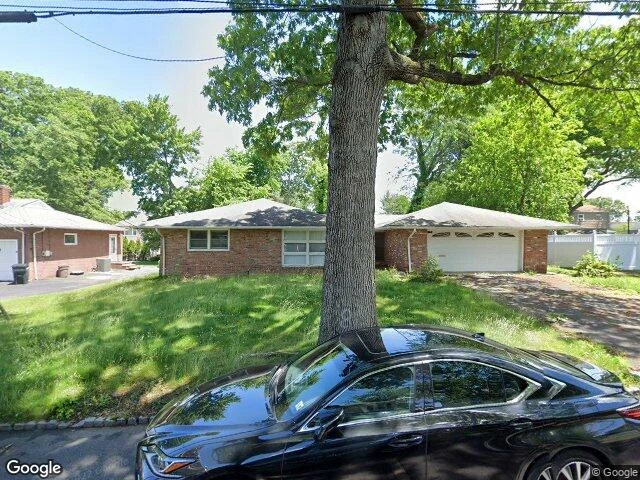 House image located at Springfield, NJ 07081