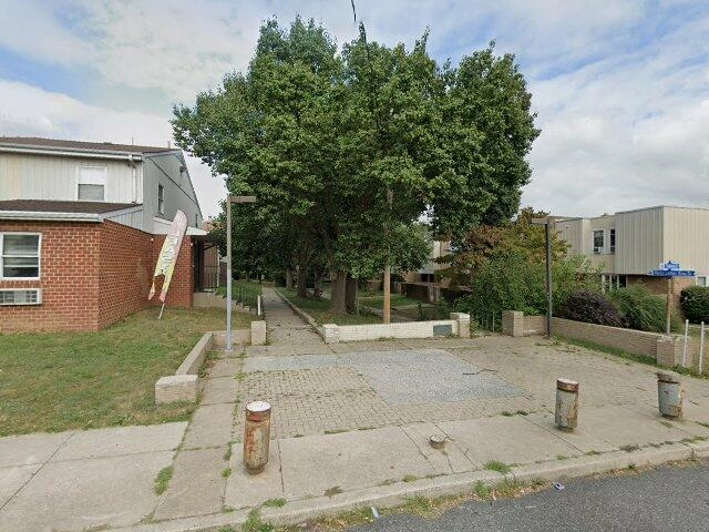 House image located at Chester, PA 19013