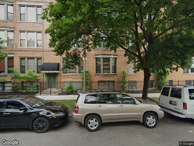 House image located at Chicago, IL 60613