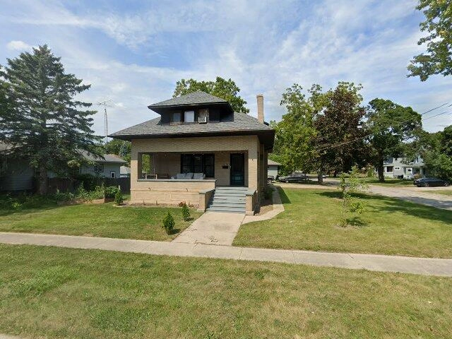 House image located at Harvard, IL 60033