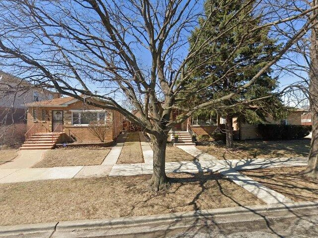 House image located at Chicago, IL 60652