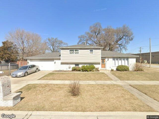 House image located at Burbank, IL 60459