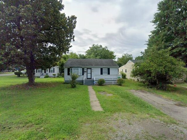 House image located at Racine, WI 53404