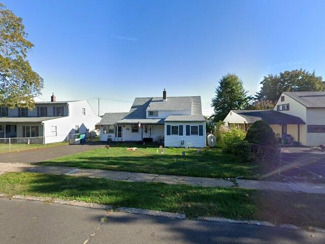 House image located at Levittown, PA 19057
