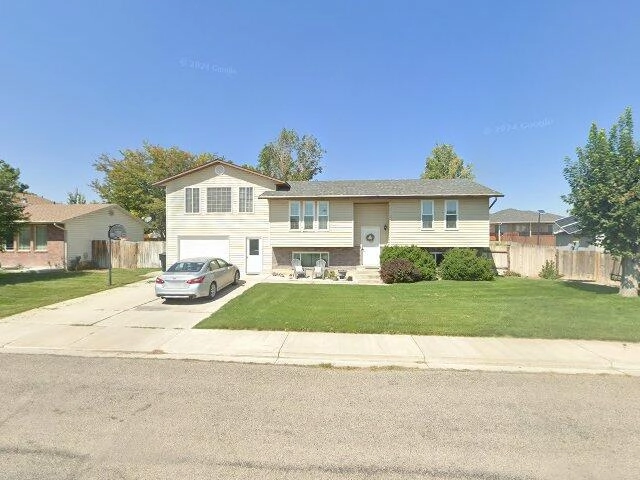 House image located at Santaquin, UT 84655