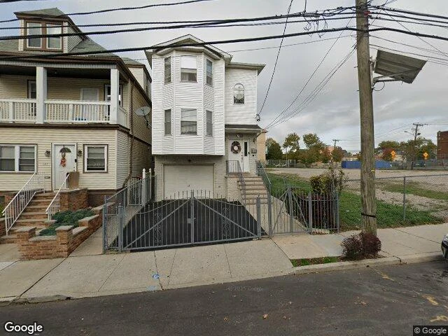 House image located at Newark, NJ 07112