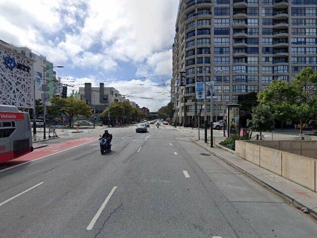 House image located at Oakland, CA 94607