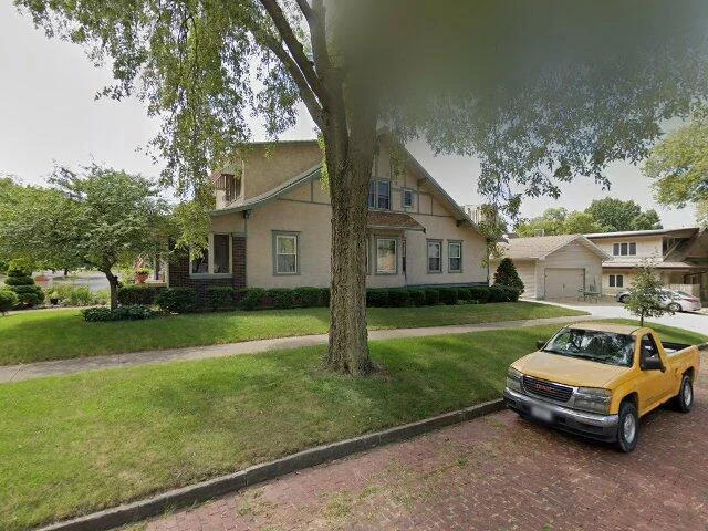 House image located at Pekin, IL 61554