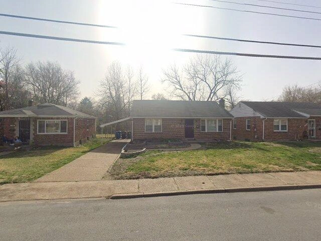 House image located at Saint Louis, MO 63132