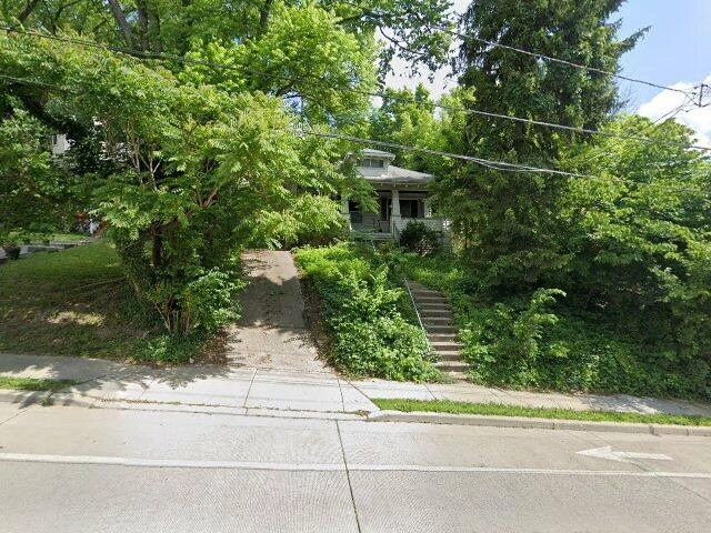 House image located at Cincinnati, OH 45220